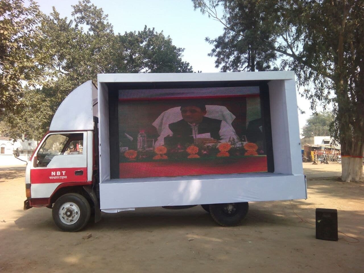 LED Screen Mobile Van Branding: Video Campaigns & Audio Impact